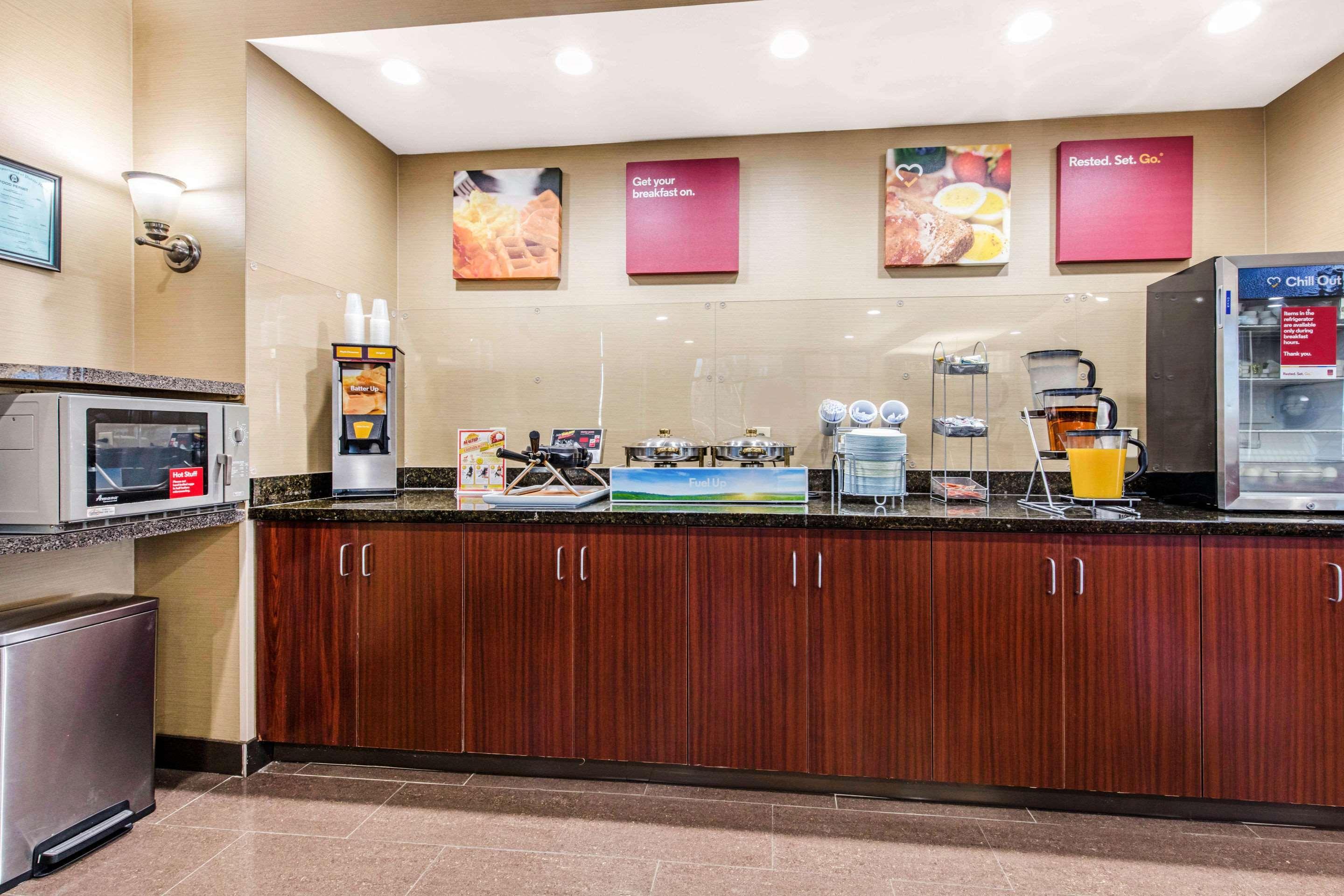 Comfort Suites Tuscaloosa Near University מראה חיצוני תמונה