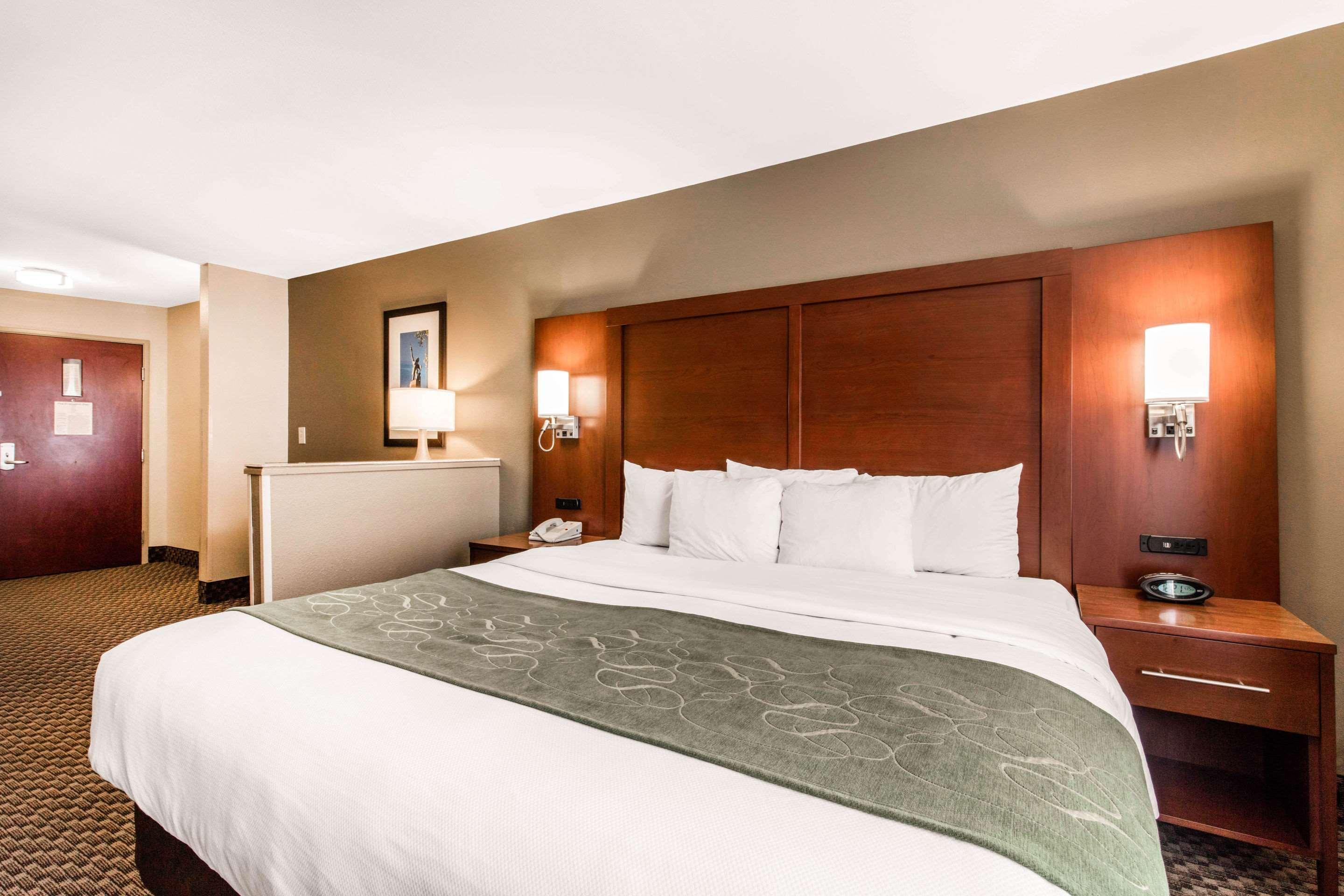 Comfort Suites Tuscaloosa Near University מראה חיצוני תמונה