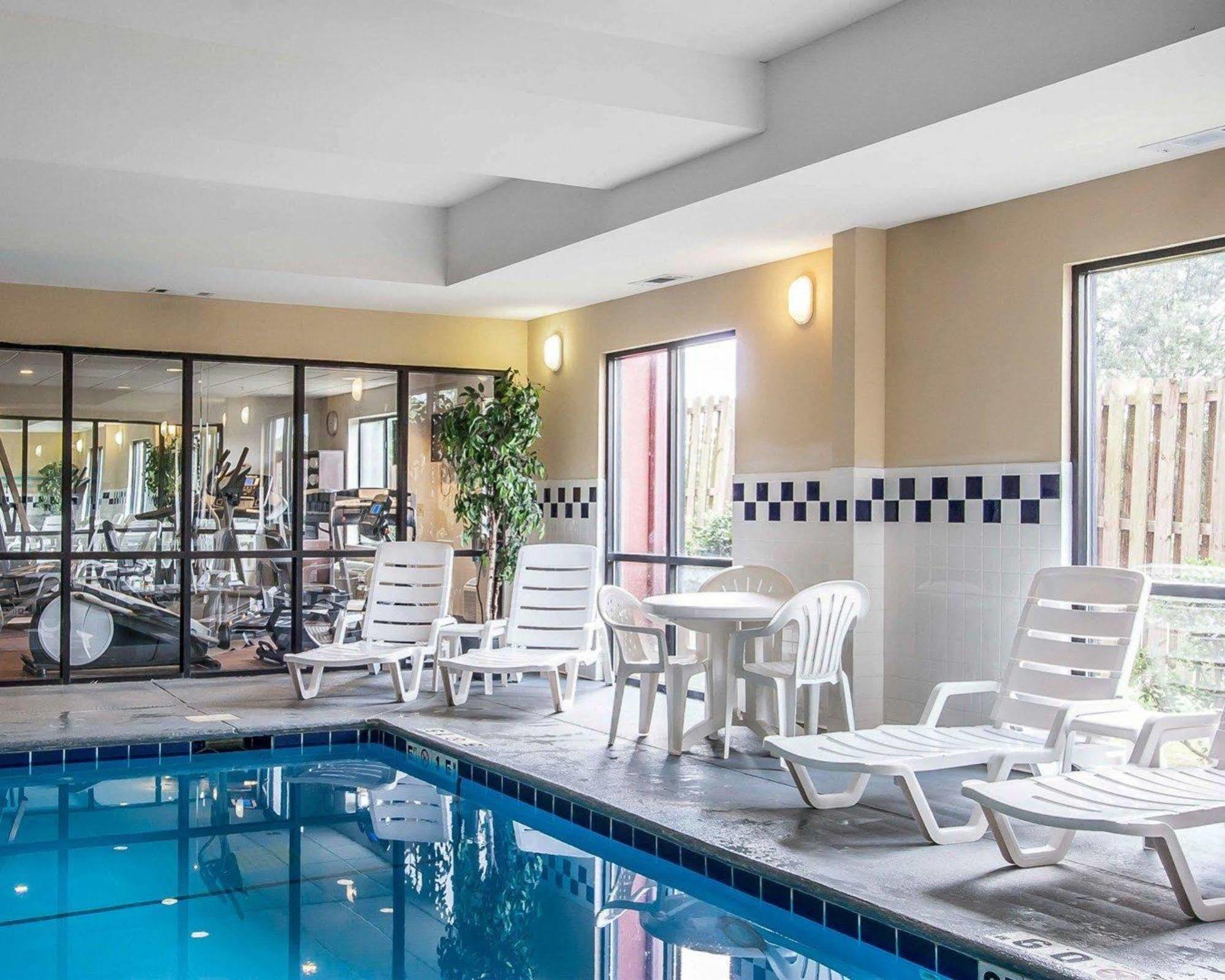 Comfort Suites Tuscaloosa Near University מראה חיצוני תמונה